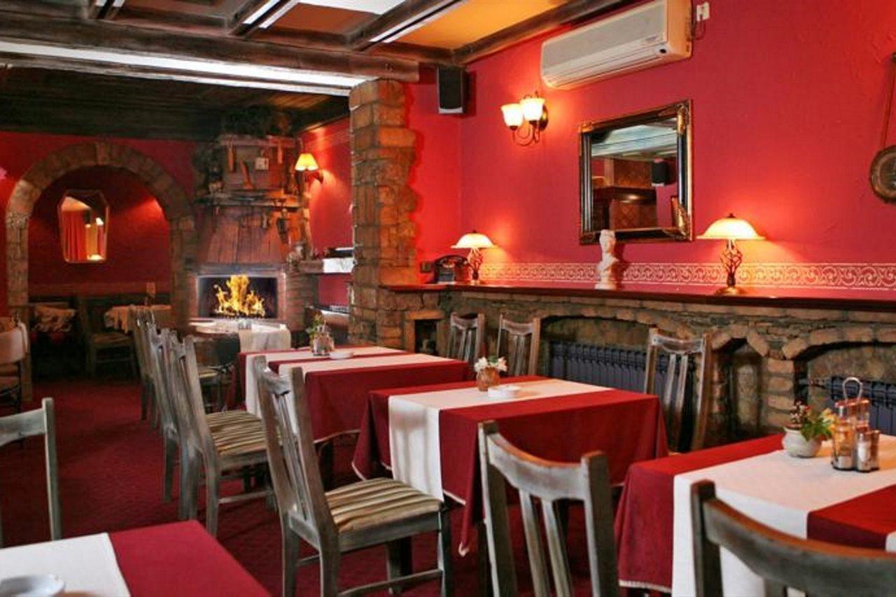 Hotel Villa Viktorija 바냐루카 외부 사진